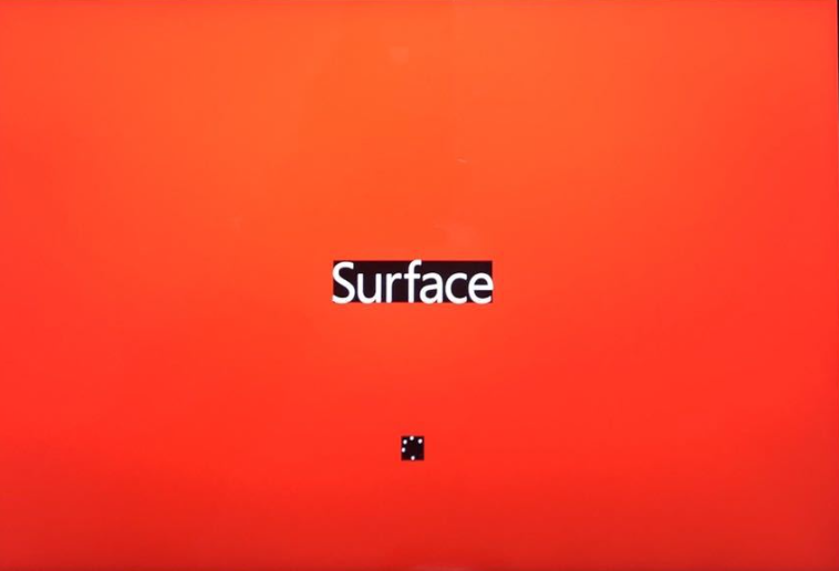 Surfaceが赤い画面で起動しない時｜サーフェイス